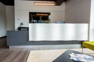 The Power of Custom Veneer in High-End Millwork 