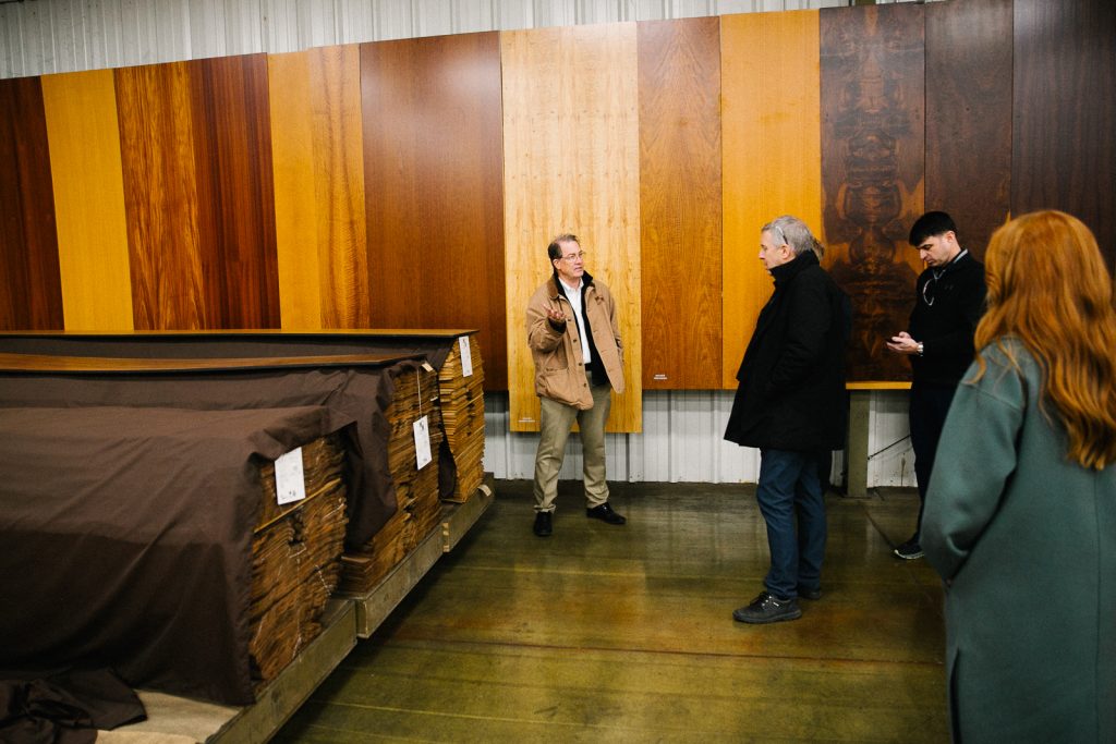 How A Log is Utilized for Custom Veneer 