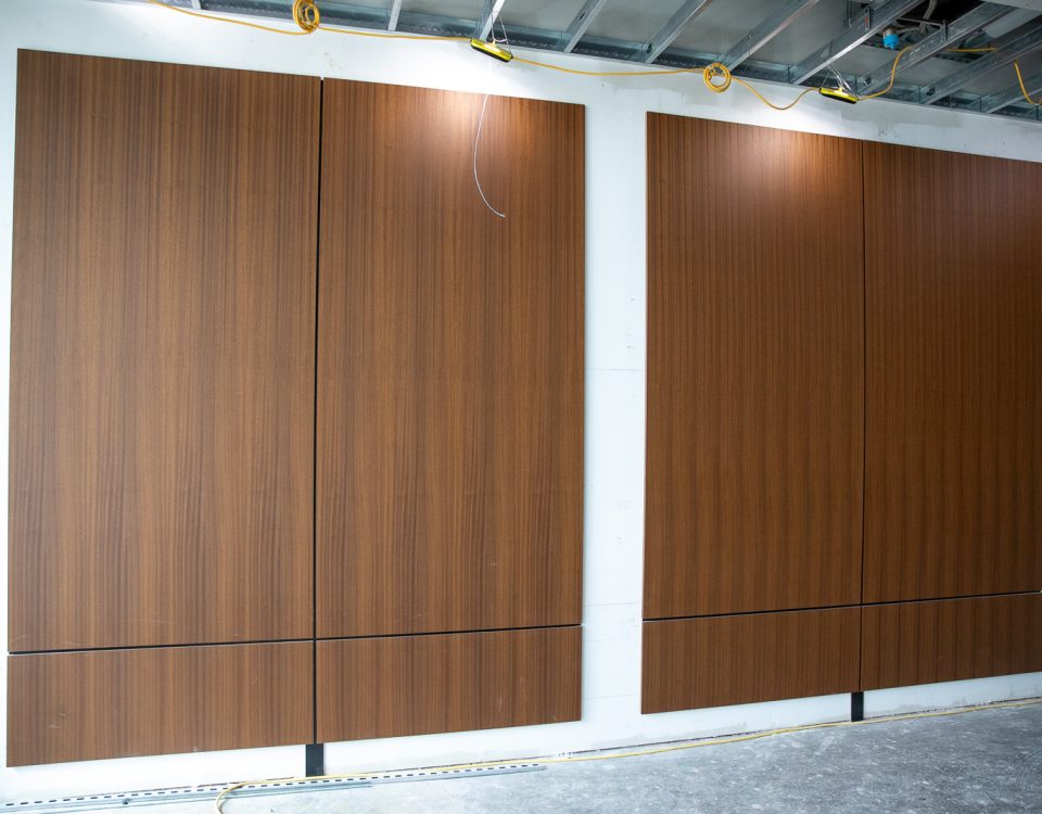 The Art of Veneer Sequencing in Custom Millwork